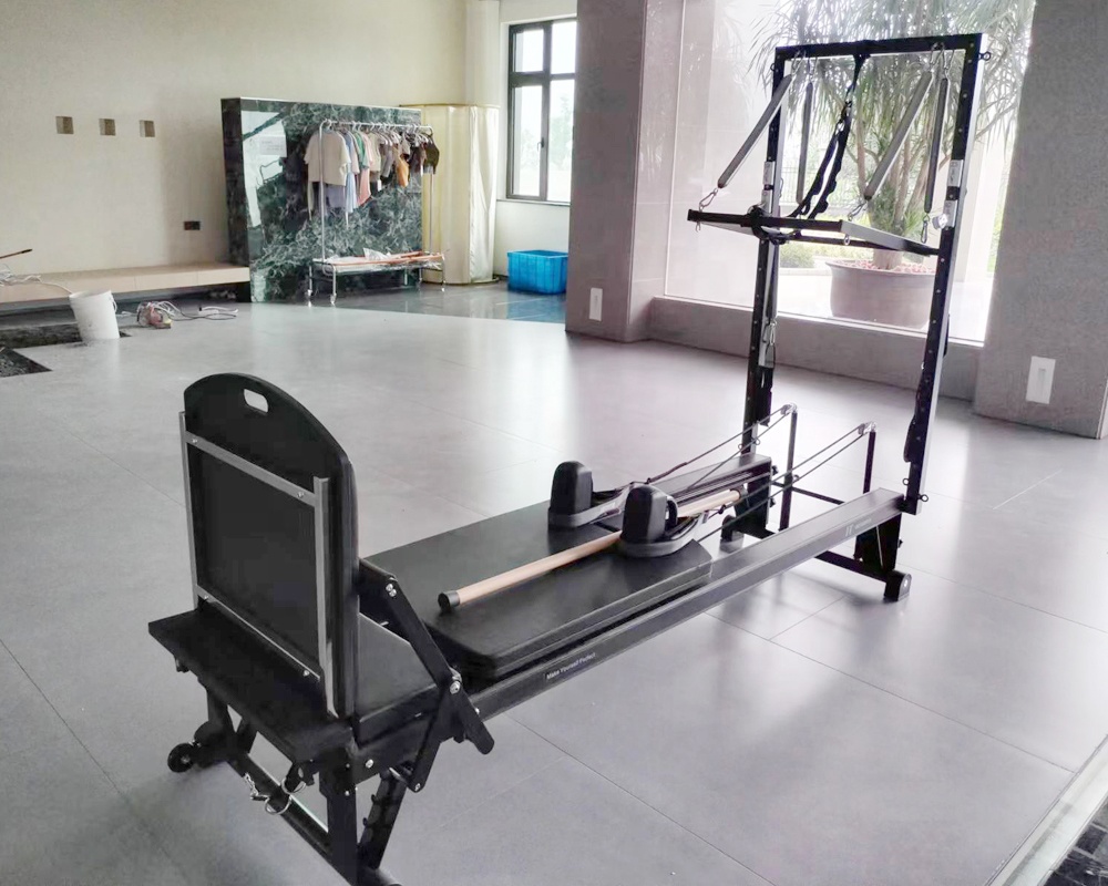 Commerciële Elina Pilates Refo - Yoga Fitness Studio recensie en prijs